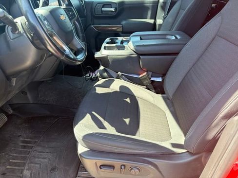 Used 2021 Chevrolet Silverado 1500 LT w/ Convenience Package II AWD/4WD image 14