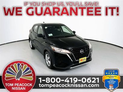 Used 2025 Nissan Kicks Play S