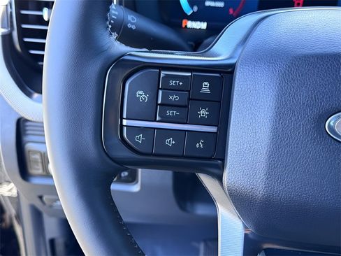 New 2026 Ford F250 Platinum w/ FX4 Off-Road Package image 26