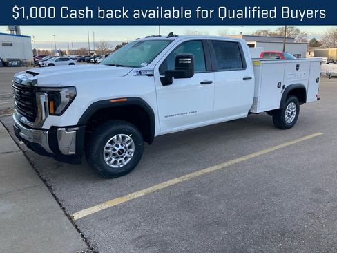 New 2026 GMC Sierra 2500 Pro w/ Convenience Package image 2