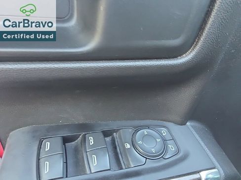 Used 2022 Chevrolet Silverado 1500 LT RWD image 12