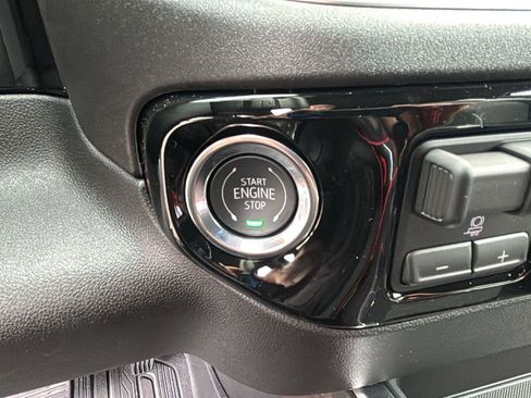 New 2026 GMC Sierra 1500 SLT w/ SLT Premium Plus Package image 13