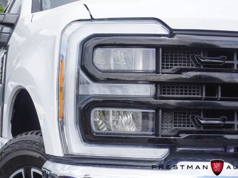 Used 2026 Ford F250 Lariat w/ Lariat Premium Package AWD/4WD image 17