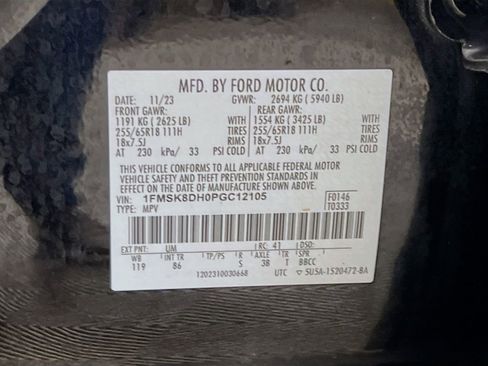 Used 2023 Ford Explorer XLT w/ Class IV Trailer Tow Package image 31