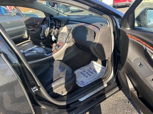 Used 2011 Buick LaCrosse CXL image 18