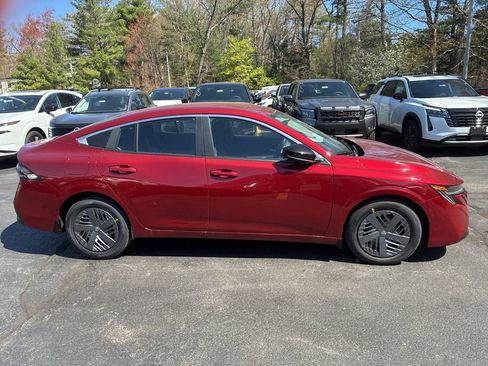 New 2026 Nissan Sentra SV w/ Floor Mat Package FWD image 8