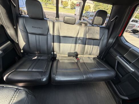 Used 2019 Ford F150 XLT w/ Equipment Group 302A Luxury AWD/4WD image 23