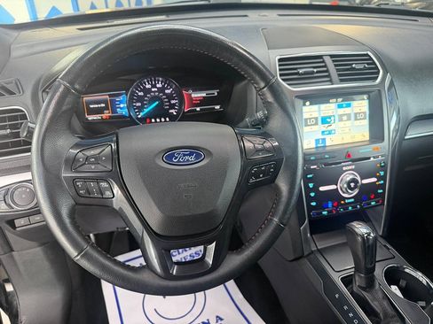 Used 2018 Ford Explorer Sport AWD/4WD image 26