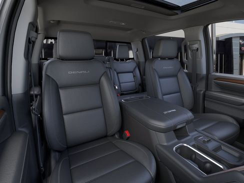 New 2025 GMC Sierra 3500 Denali w/ Technology Package image 44