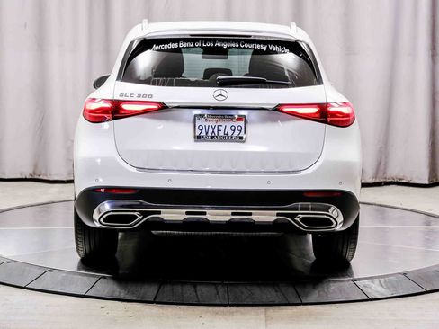 Certified 2026 Mercedes-Benz GLC 300 image 3