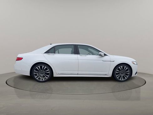 Used 2018 Lincoln Continental Reserve AWD/4WD image 8