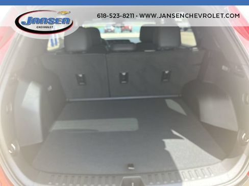 Used 2026 GMC Terrain AT4 w/ Convenience Package III AWD/4WD image 25