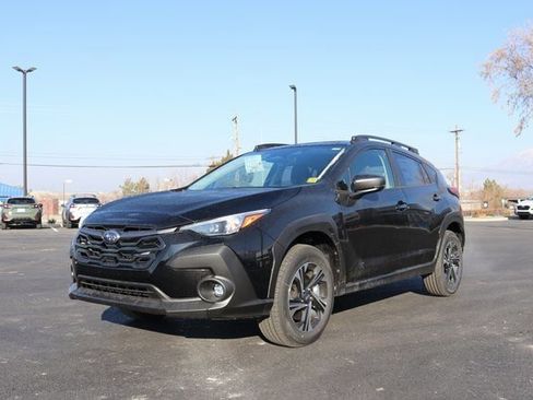 Used 2025 Subaru Crosstrek 2.0i Premium w/ Crosstrek Mirror Package image 7