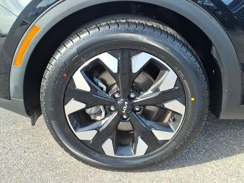 Used 2023 Kia Sportage X-Line w/ X-Line Premium Package AWD/4WD image 11
