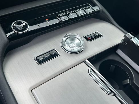 New 2026 Lincoln Navigator Reserve w/ Jet Appearance Package AWD/4WD image 28