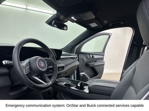 Used 2025 Buick Enclave Preferred image 33