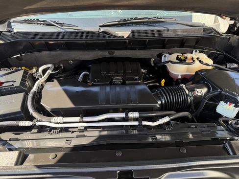 Used 2024 Chevrolet Silverado 1500 Custom RWD image 32