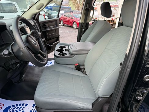 Used 2019 RAM 1500 Tradesman w/ Popular Equipment Group image 18