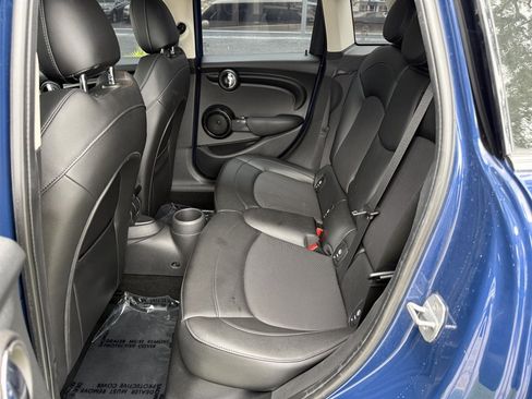 Used 2016 MINI Cooper 4-Door Hardtop FWD image 15