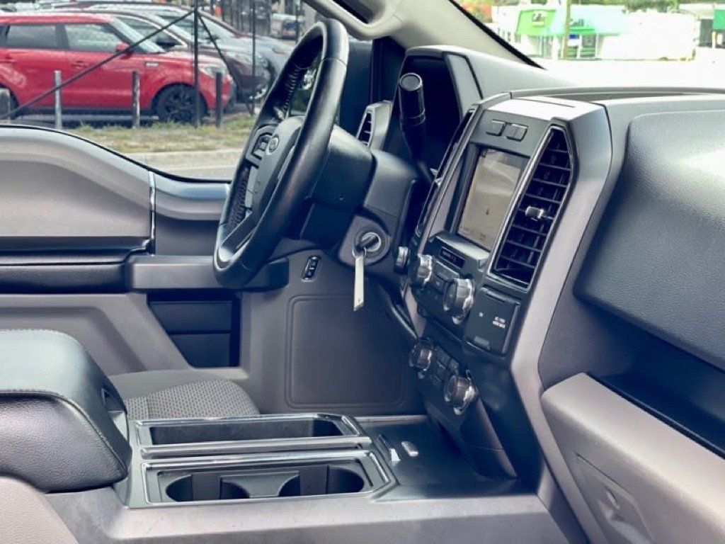 Used 2018 Ford F150 XLT w/ Equipment Group 302A Luxury RWD image 19