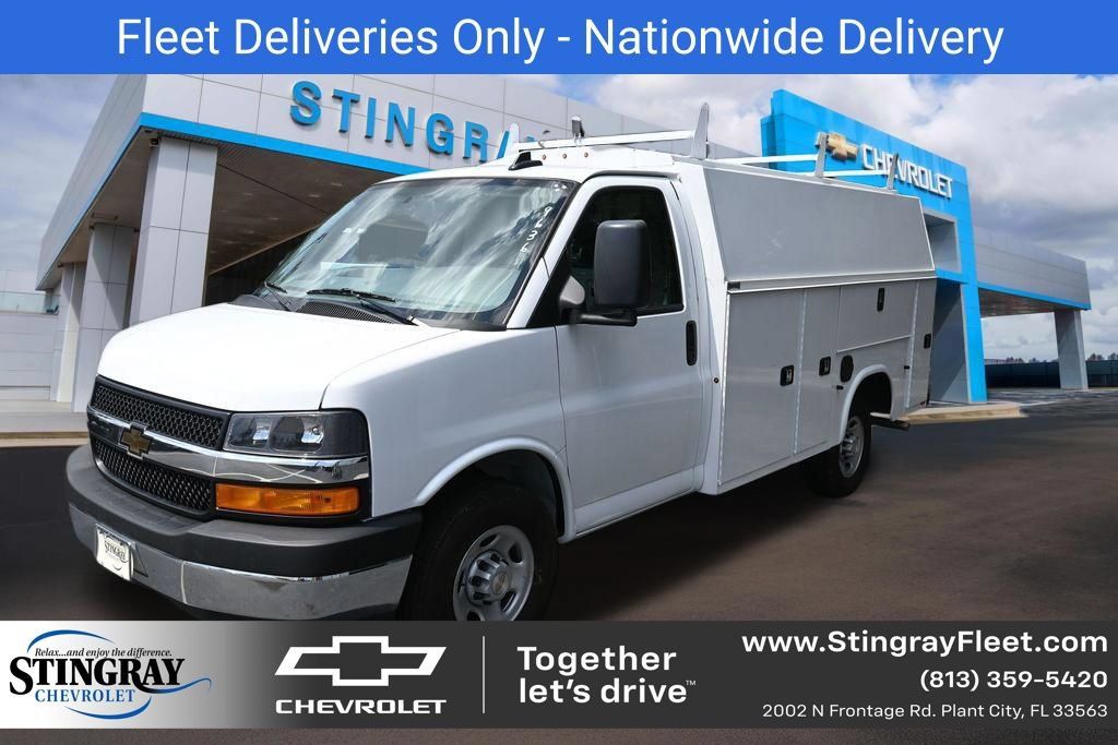 New 2025 Chevrolet Express 3500 w/ Power Convenience Package RWD 360° Tour