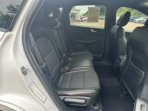 Used 2023 Ford Escape ST-Line AWD/4WD image 24