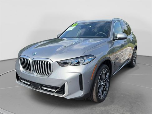Used 2025 BMW X5 xDrive50e w/ Premium Package AWD/4WD image 1