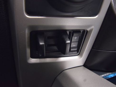 Used 2020 Ford F150 Lariat w/ Equipment Group 502A Luxury image 40