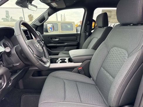 New 2026 RAM 1500 Express AWD/4WD image 20