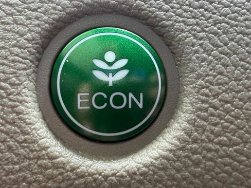 Used 2021 Honda Pilot Touring image 41