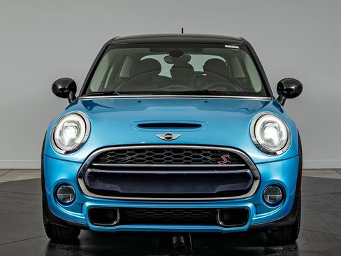 Used 2016 MINI Cooper S FWD image 2