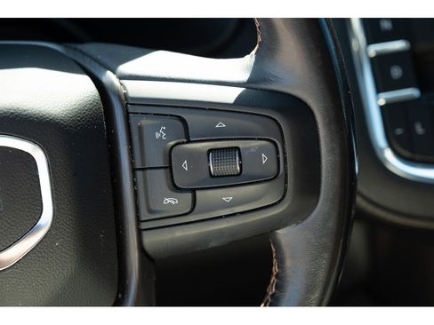 Used 2022 GMC Yukon XL AT4 AWD/4WD image 20