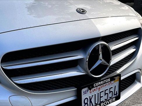 Used 2020 Mercedes-Benz C 300 Sedan image 31