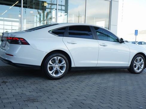 Used 2023 Honda Accord LX image 9
