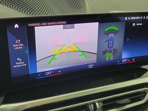 Used 2023 BMW 330i Sedan w/ Convenience Package RWD image 27