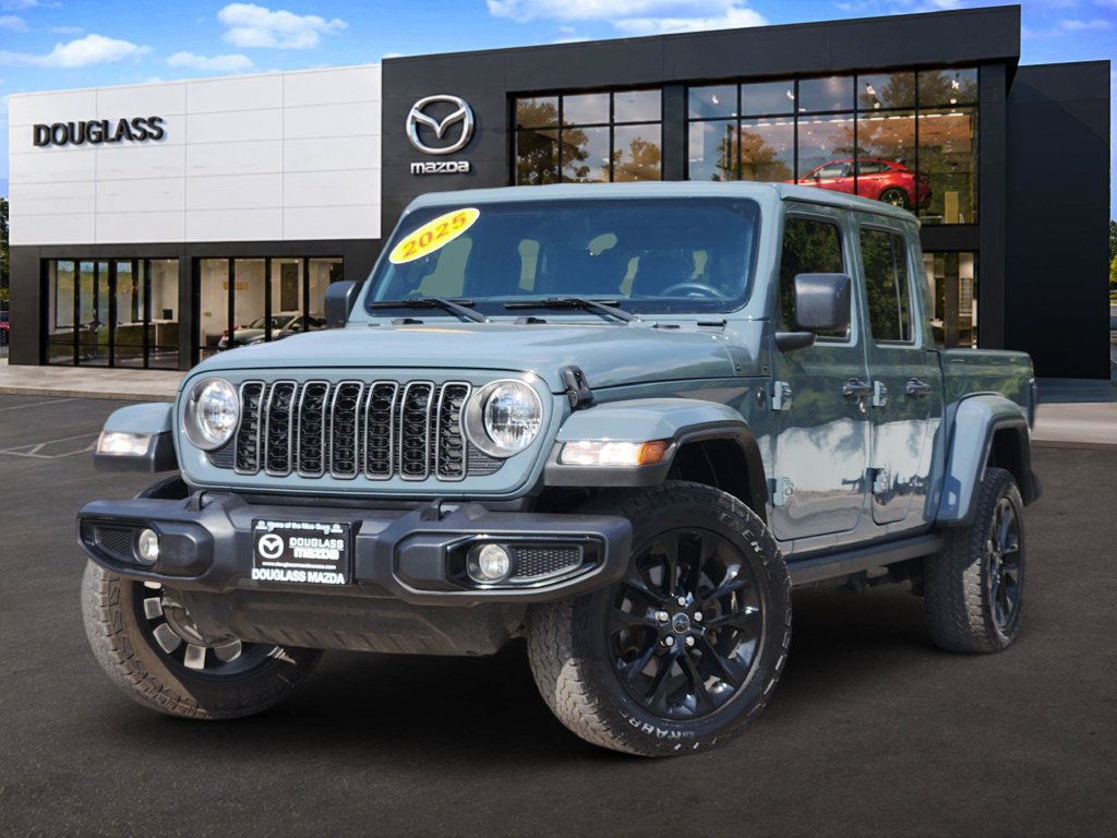 Used 2025 Jeep Gladiator Sport AWD/4WD image 1
