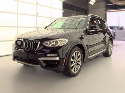 Used 2018 BMW X3 xDrive30i AWD/4WD image 3