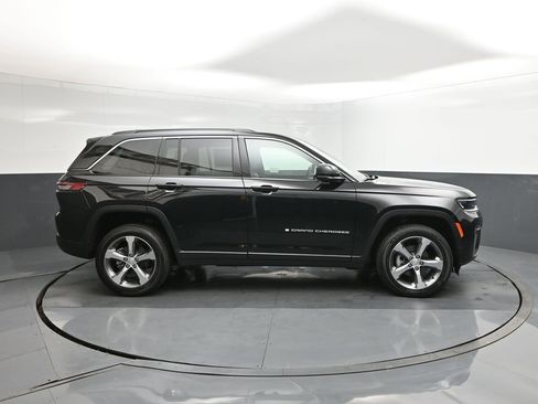 New 2026 Jeep Grand Cherokee Limited AWD/4WD image 26