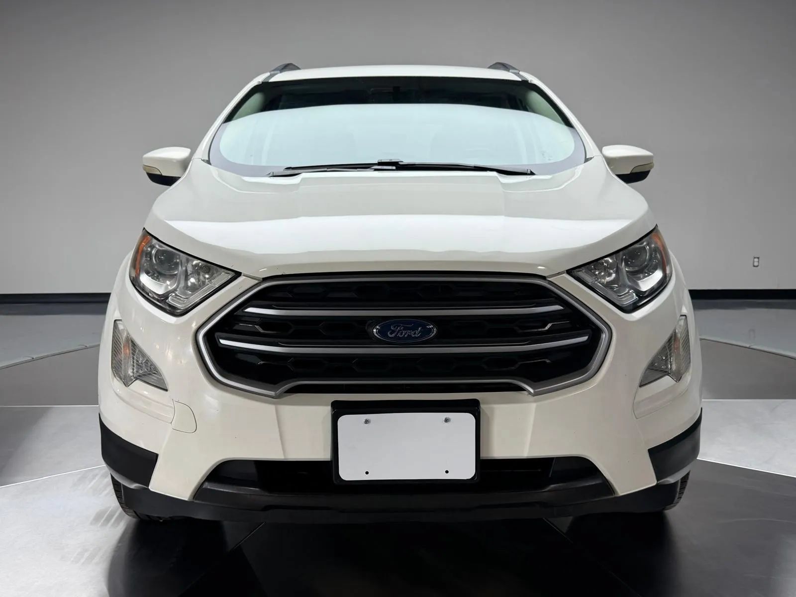 Used 2019 Ford EcoSport SE w/ SE Convenience Package FWD image 3
