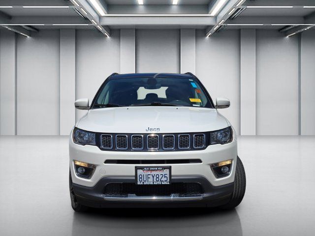 Used 2020 Jeep Compass Limited AWD/4WD image 2