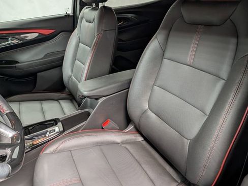 Used 2024 Chevrolet TrailBlazer RS w/ Driver Confidence Package image 11