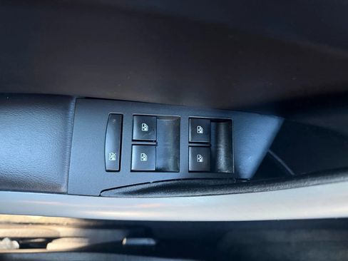 Used 2015 Buick Verano Leather w/ Experience Buick Package image 23