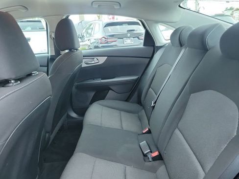 Used 2024 Kia Forte LXS w/ LXS Technology Package FWD image 12