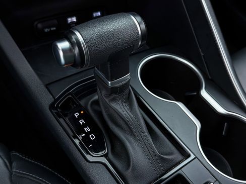 Used 2024 Kia K5 GT-Line image 25