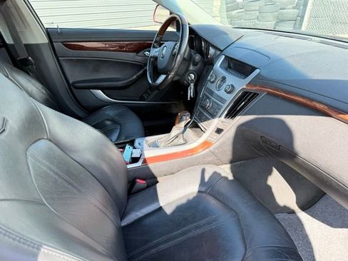 Used 2011 Cadillac CTS Luxury image 7