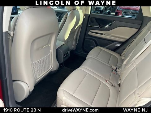 Certified 2023 Lincoln Corsair FWD image 16