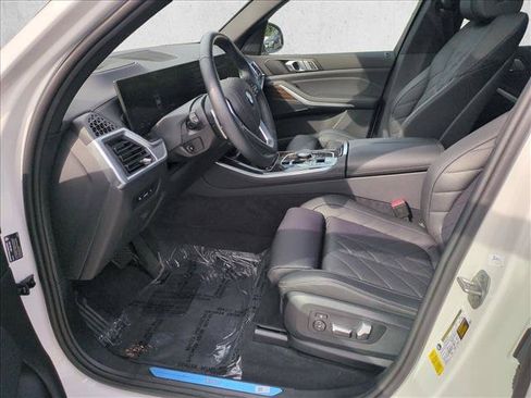 Certified 2024 BMW X5 sDrive40i w/ Parking Assistance Package RWD image 17
