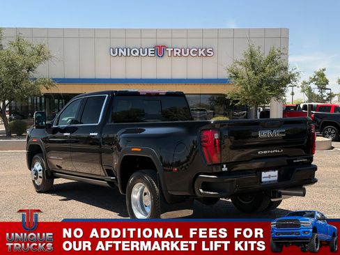 Used 2024 GMC Sierra 3500 Denali Ultimate AWD/4WD image 7