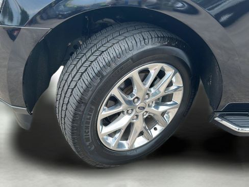 Used 2021 Ford Expedition XLT RWD image 32