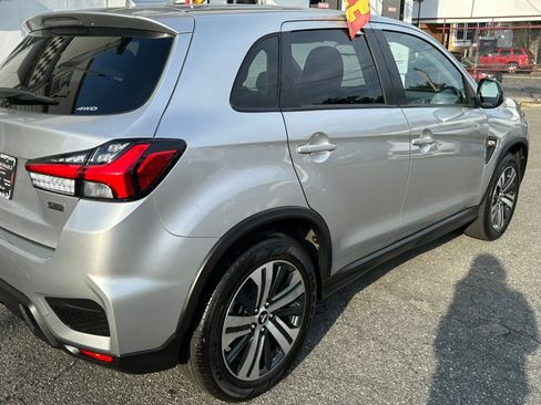 Used 2025 Mitsubishi Outlander Sport AWD image 31